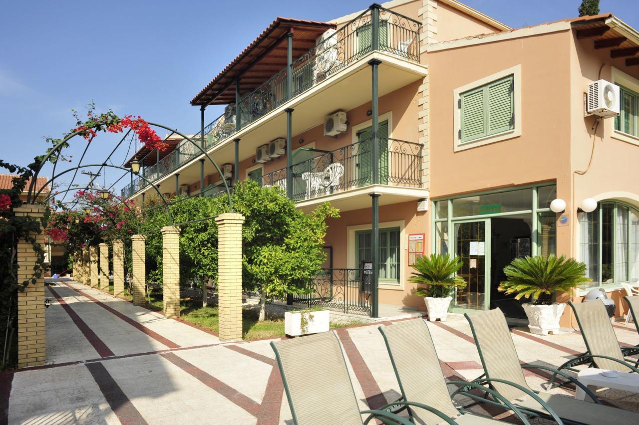 Philippos Hotel Kassiopi Exterior photo