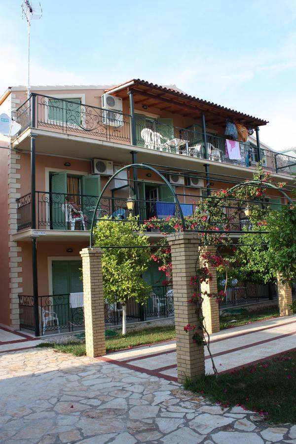 Philippos Hotel Kassiopi Exterior photo