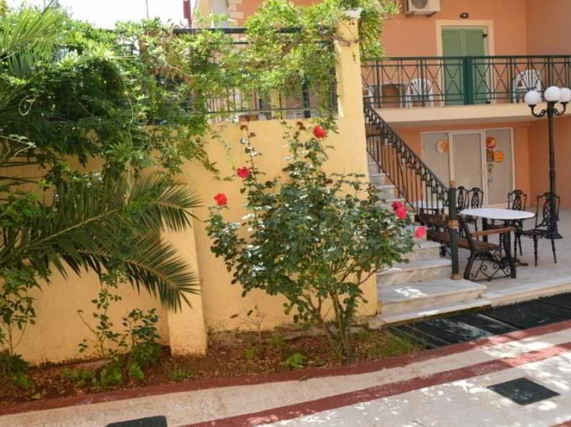 Philippos Hotel Kassiopi Exterior photo